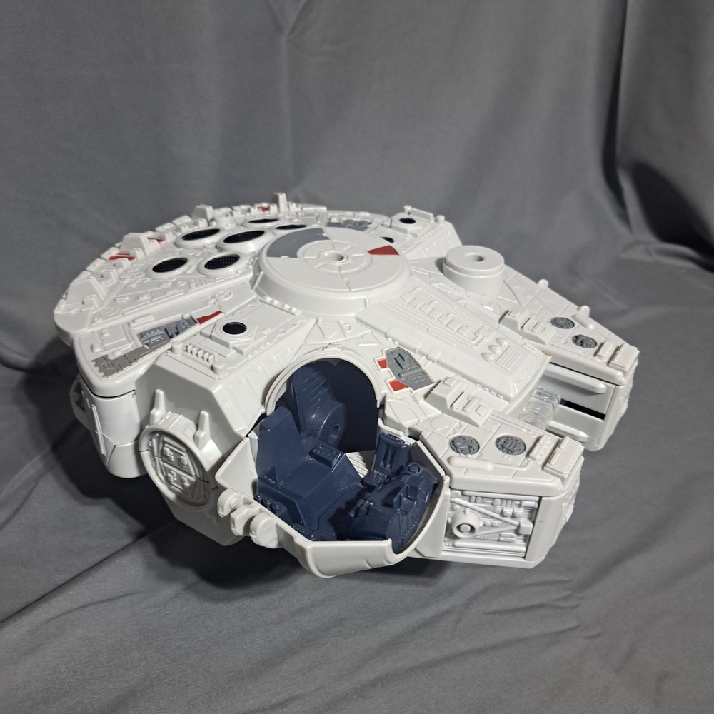 Hasbro 2011 Star Wars Millenium‎ Falcon Galactic Heroes Playset Spaceship As Is
